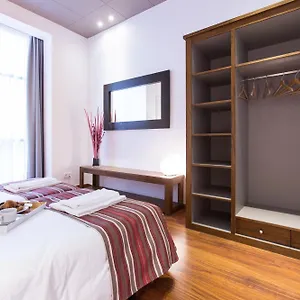 Serennia Ramblas - Placa Catalunya Apartamento