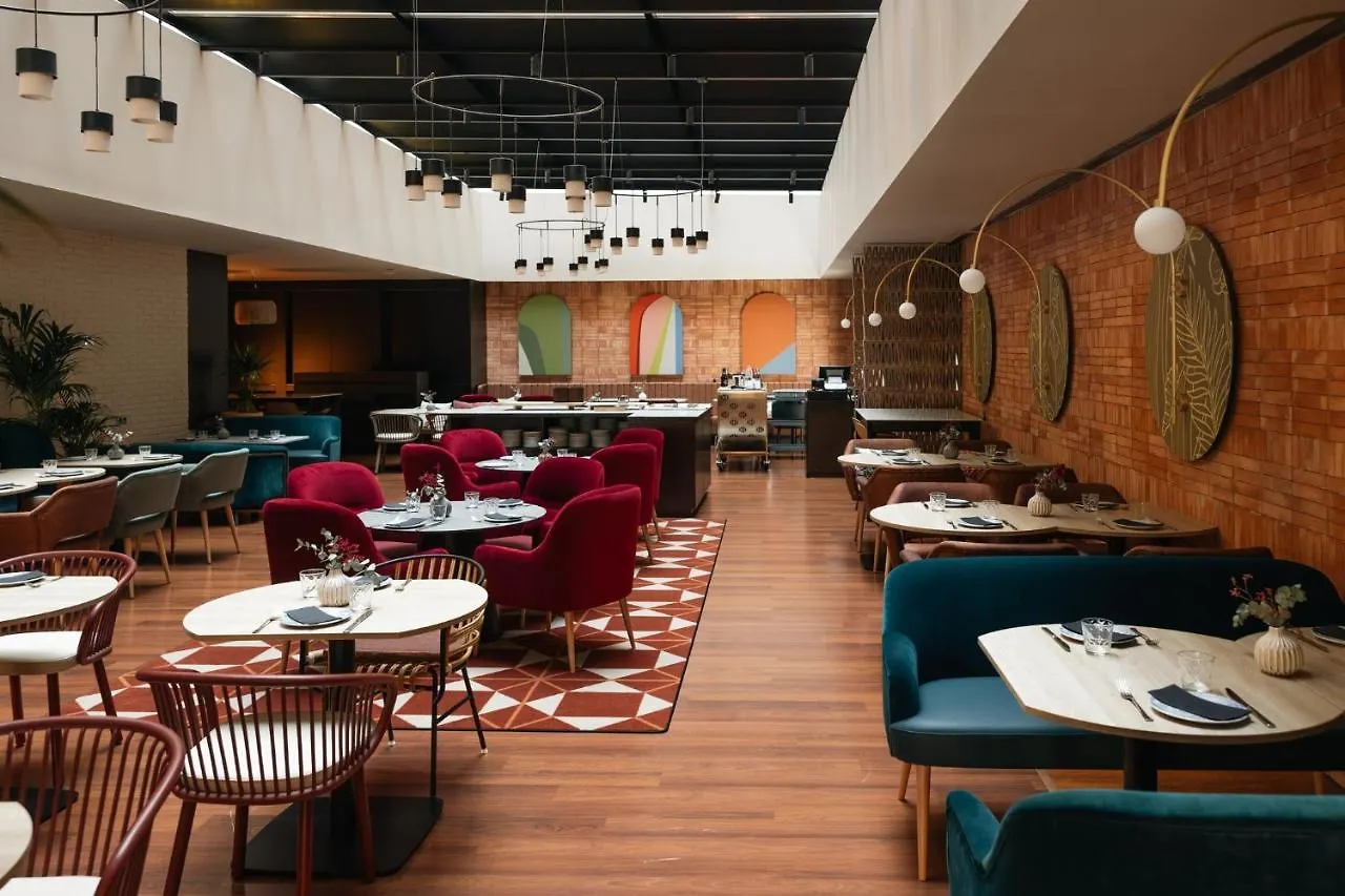 Hotel Indigo Barcelona Granvia Plaza Espana, An Ihg Hotel